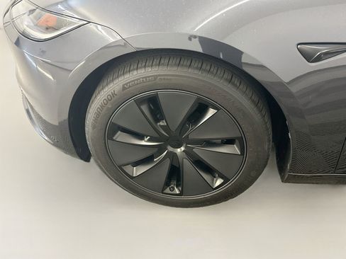 Used 2024 Tesla Model 3 Long Range AWD/4WD image 11
