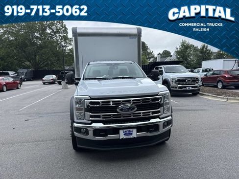 New 2026 Ford F550 2WD Regular Cab Super Duty image 3