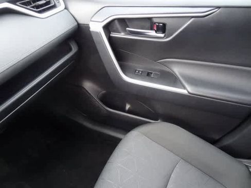Used 2024 Toyota RAV4 XLE image 18