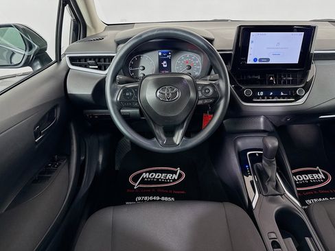 Used 2024 Toyota Corolla LE image 20