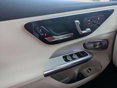 New 2026 Mercedes-Benz GLC 300 image 15