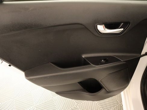 Used 2019 Kia Rio S image 15