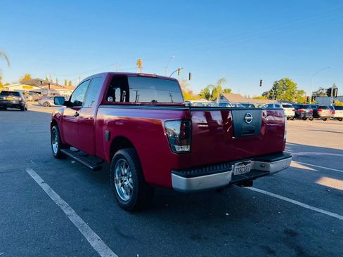 Used 2005 Nissan Titan XE image 7
