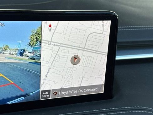 Used 2023 Genesis G70 2.0T image 42