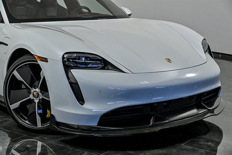 Used 2020 Porsche Taycan Turbo S AWD/4WD image 2