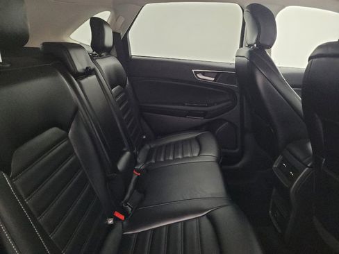 Used 2019 Ford Edge SEL w/ Equipment Group 201A AWD/4WD image 19