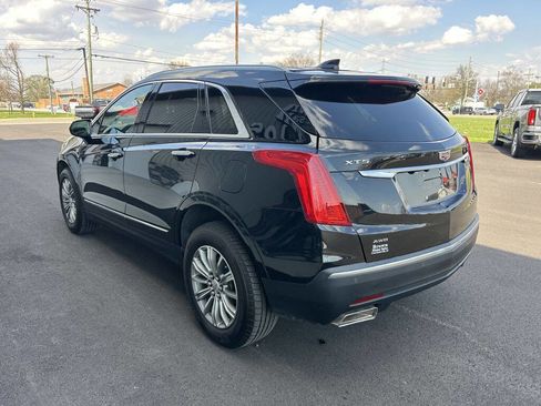 Used 2017 Cadillac XT5 Luxury w/ Driver Awareness Package AWD/4WD image 5
