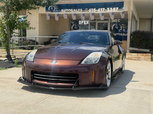 Used 2006 Nissan 350Z Touring RWD image 1