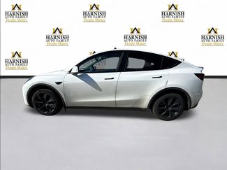 Used 2023 Tesla Model Y Long Range video 2