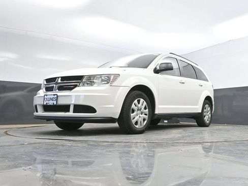 Used 2016 Dodge Journey SE w/ Flexible Seating Group FWD image 44
