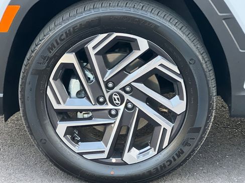 Certified 2025 Hyundai Tucson Limited image 38