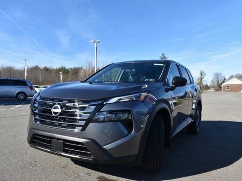 Certified 2025 Nissan Rogue S AWD/4WD image 7
