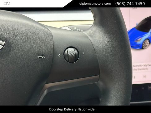 Used 2019 Tesla Model 3 Standard Range Plus image 30