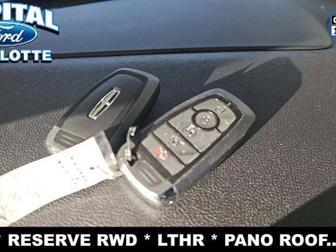 Used 2023 Lincoln Aviator Reserve image 16