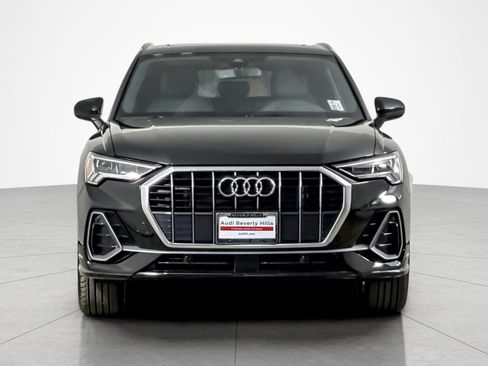 Used 2025 Audi Q3 2.0T Premium w/ Convenience Package AWD/4WD image 8