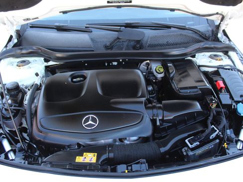 Used 2019 Mercedes-Benz CLA 250 CLA 250 Coupe 4D image 6