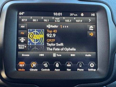 Used 2022 Jeep Renegade Latitude w/ Convenience Group image 18