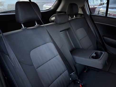 Used 2020 Kia Sportage LX image 26