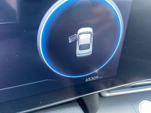 Used 2024 Hyundai Elantra SEL image 13