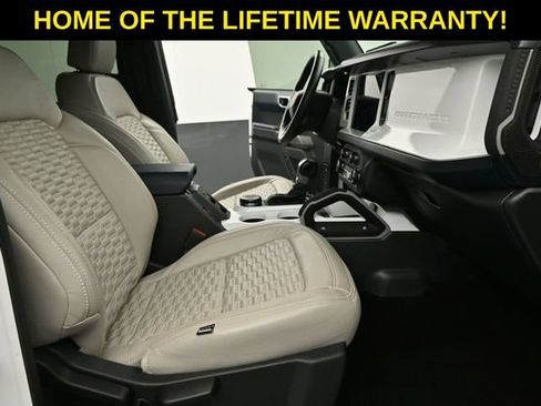 Used 2023 Ford Bronco Outer Banks AWD/4WD image 42