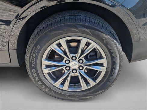 Used 2022 Cadillac XT5 Premium Luxury image 7