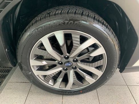 Used 2025 Subaru Forester Touring AWD/4WD image 22