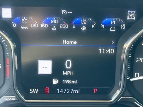 Used 2022 GMC Sierra 2500 Denali w/ Technology Package AWD/4WD image 18