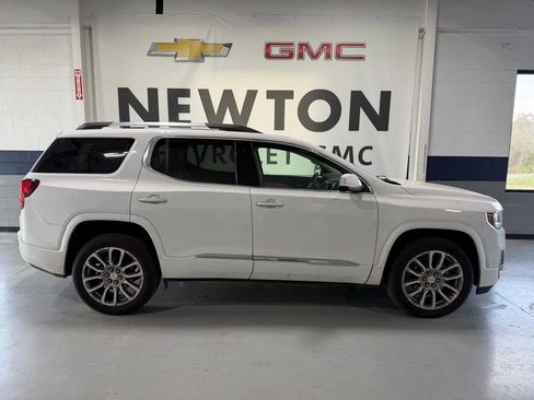 Used 2023 GMC Acadia Denali w/ Denali Ultimate Package image 21
