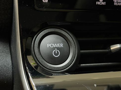 Used 2024 Subaru Solterra Touring w/ Touring Package image 39