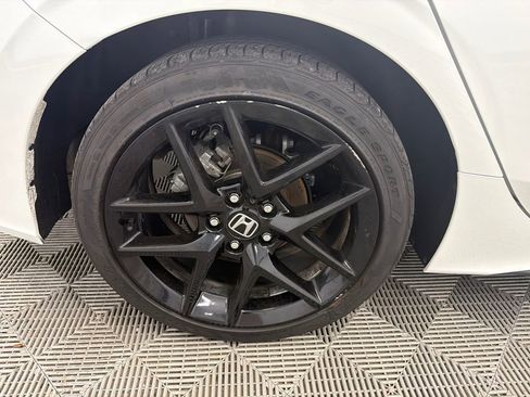 Used 2024 Honda Civic Sport image 18