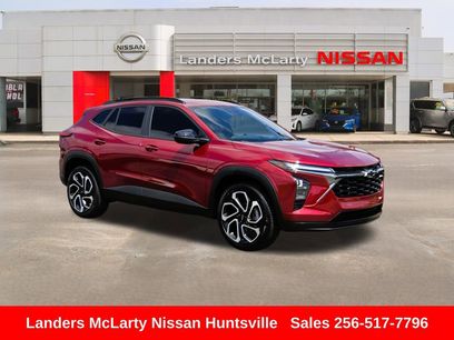 Used 2025 Chevrolet Trax RS w/ Driver Confidence Package