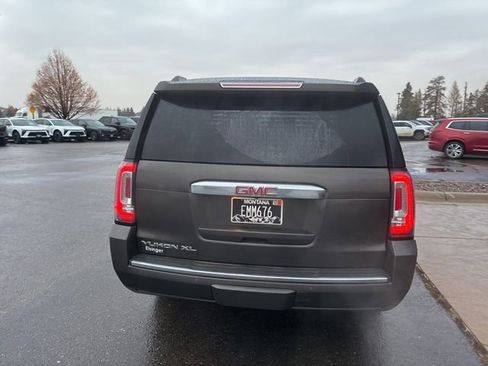 Used 2019 GMC Yukon XL Denali w/ Open Road Package image 6