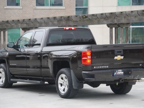 Used 2018 Chevrolet Silverado 1500 LT w/ All Star Edition AWD/4WD image 2