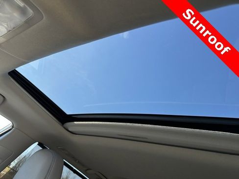 Used 2016 Toyota Highlander XLE image 41