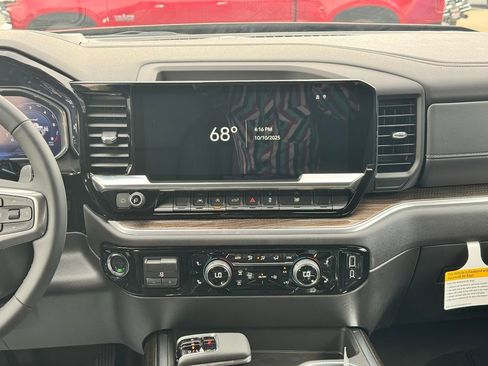 New 2026 Chevrolet Silverado 1500 RST w/ Dark Appearance Package image 14