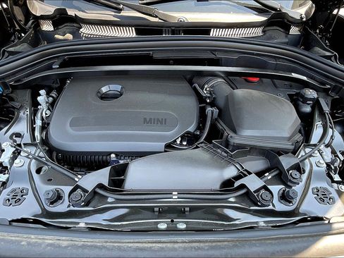 Certified 2025 MINI Cooper Countryman S image 12