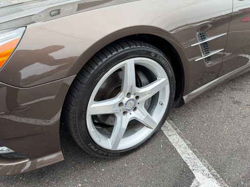 Used 2016 Mercedes-Benz SL 400 image 8