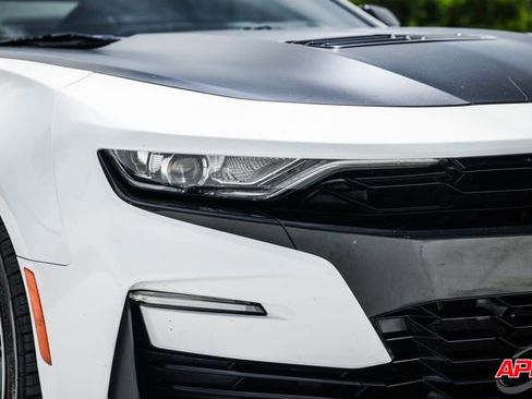 Used 2019 Chevrolet Camaro SS RWD image 48