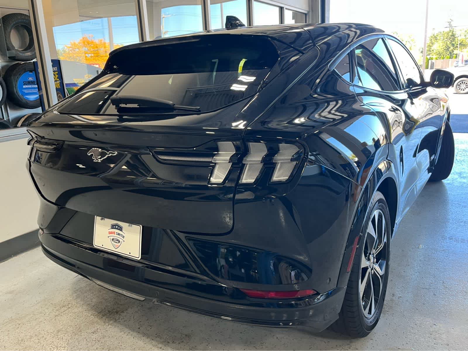 Used 2023 Ford Mustang Mach-E Premium AWD/4WD image 9