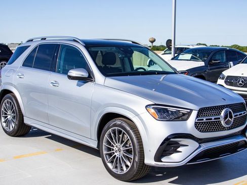 New 2026 Mercedes-Benz GLE 350 4MATIC image 3