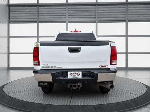 Used 2014 GMC Sierra 2500 SLE w/ SLE Preferred Package AWD/4WD image 5