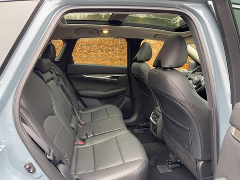Used 2025 INFINITI QX50 Luxe image 10
