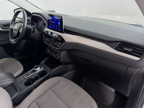 Used 2022 Ford Escape SE w/ Convenience Package image 28