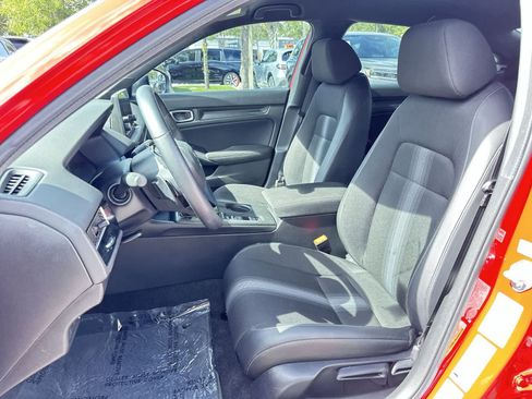 Used 2025 Honda Civic Sport image 13