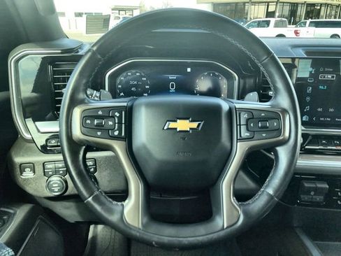 Used 2022 Chevrolet Silverado 1500 High Country w/ High Country Premium Package AWD/4WD image 14