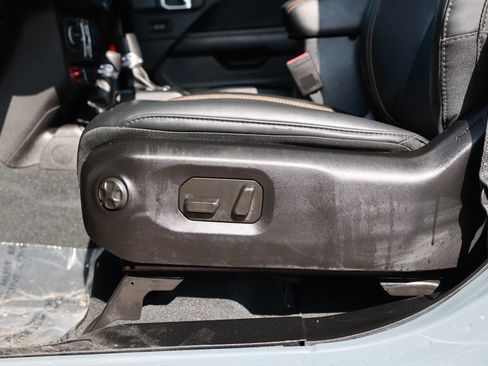 Used 2024 Jeep Wrangler Rubicon 392 image 18