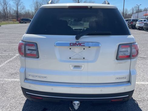 Used 2014 GMC Acadia SLT image 4