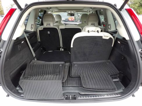 Certified 2024 Volvo XC90 B5 Core w/ Climate Package image 25