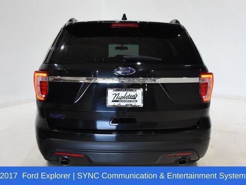 Used 2017 Ford Explorer FWD image 5