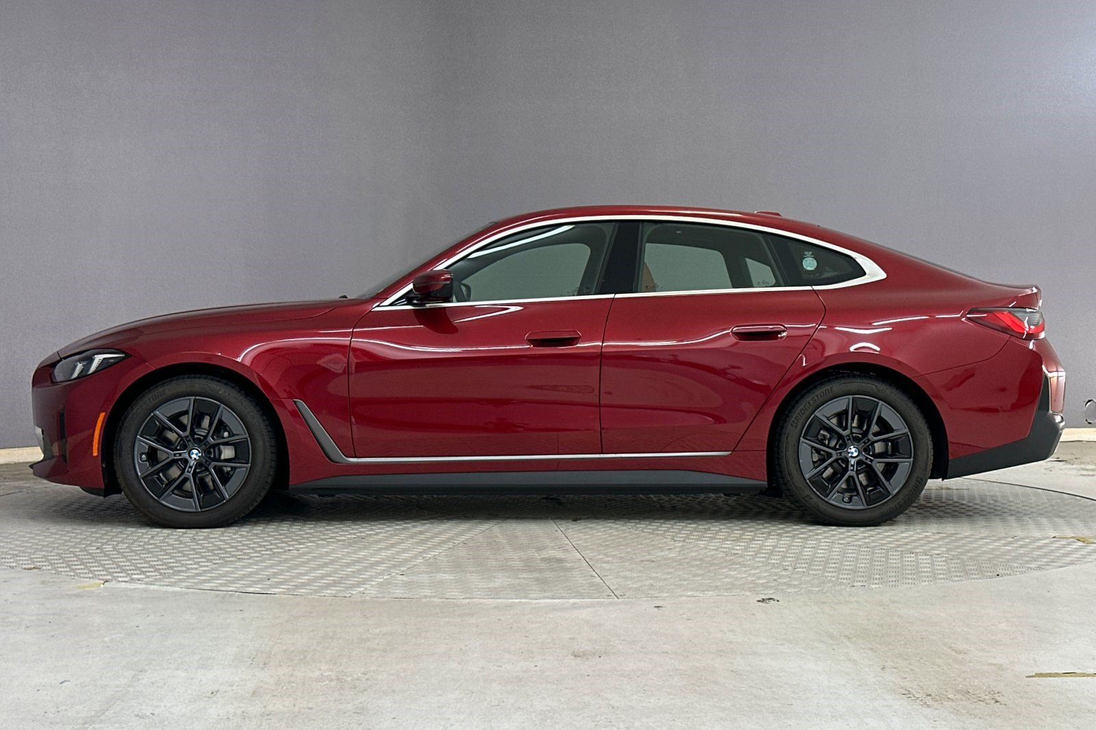 New 2026 BMW i4 xDrive40i w/ Premium Package AWD/4WD image 2